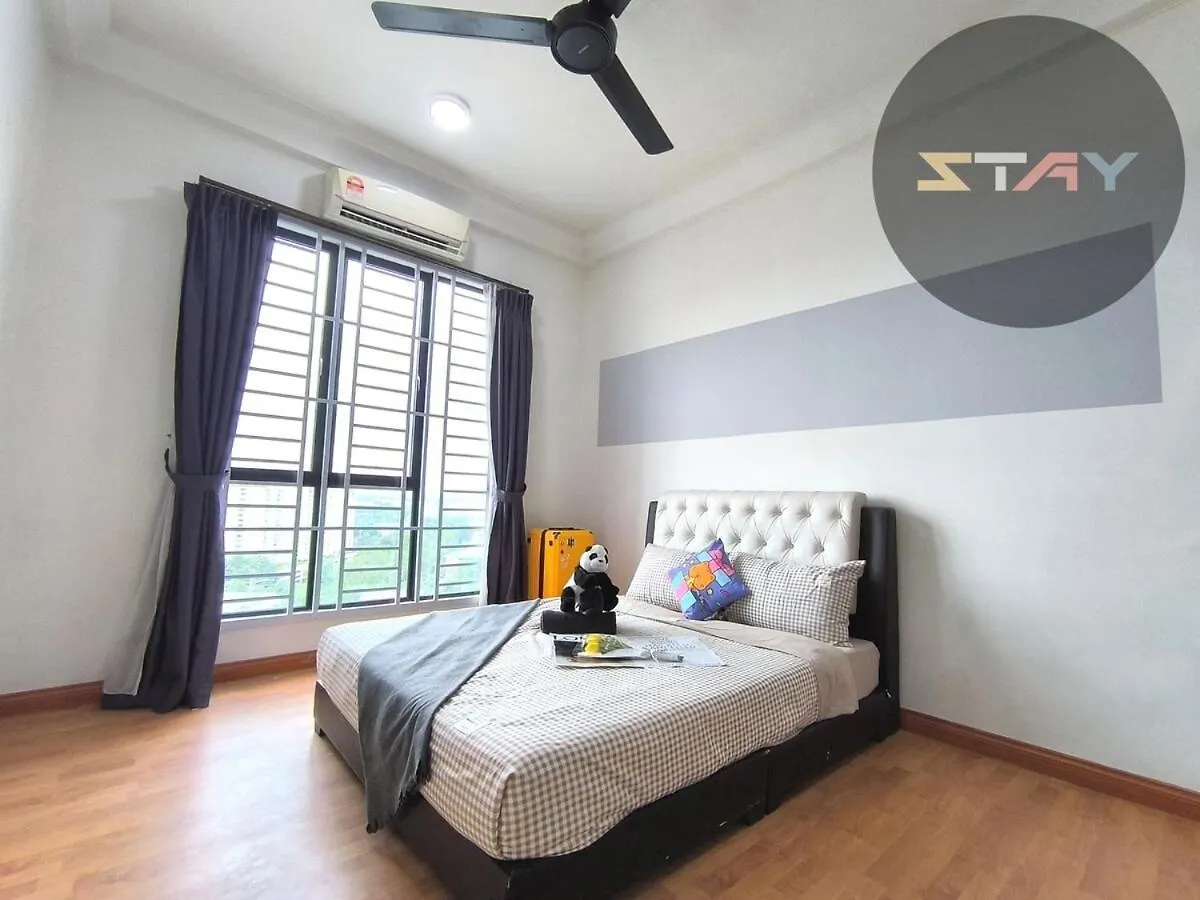 Platino Warm And Stylish 10Pax Neflix By Stay Johor Bahru