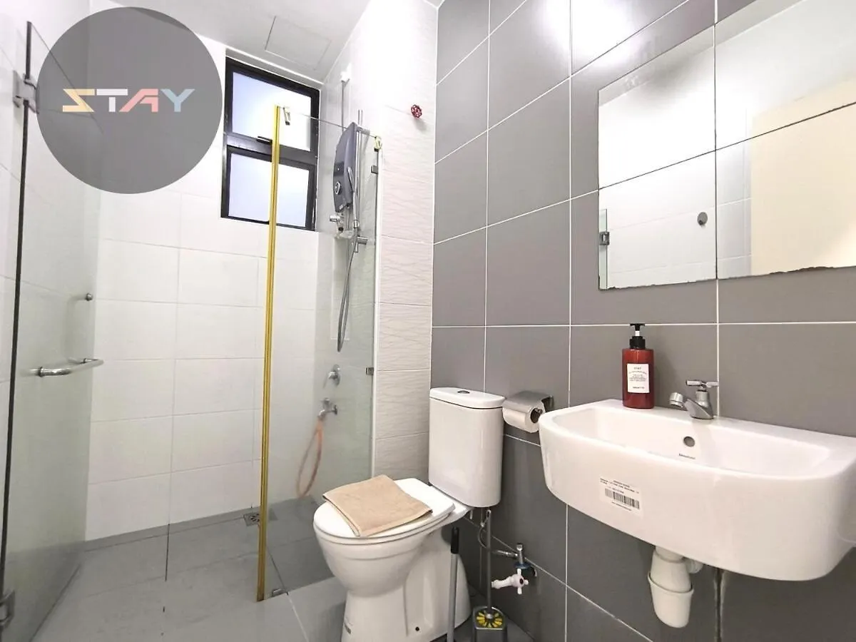 Platino Warm And Stylish 10Pax Neflix By Stay جوهر بهرو ماليزيا
