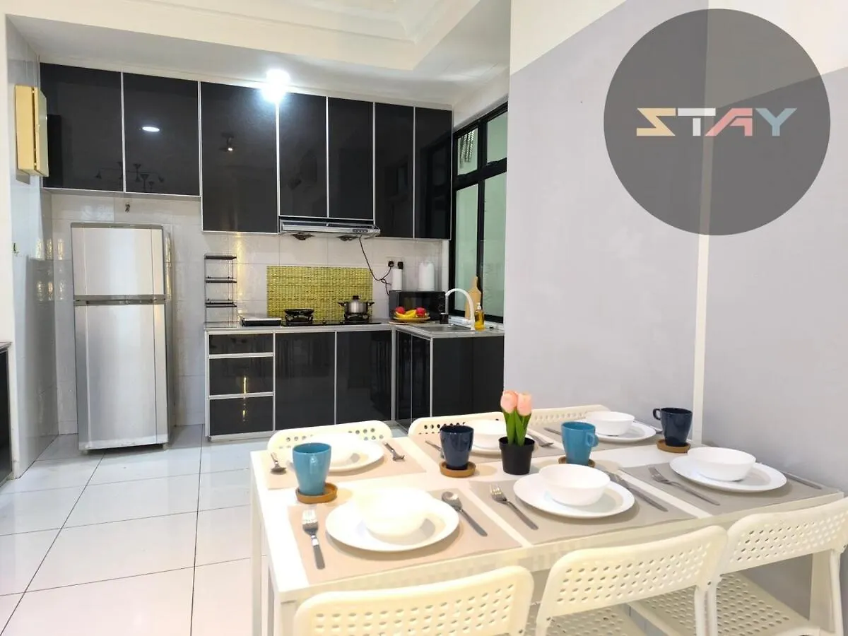 Platino Warm And Stylish 10Pax Neflix By Stay جوهر بهرو 0*,