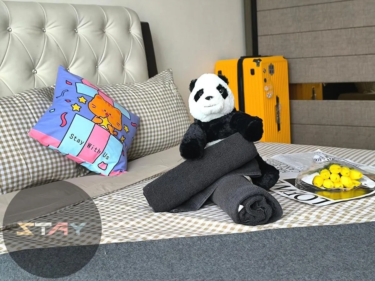 Platino Warm And Stylish 10Pax Neflix By Stay جوهر بهرو ماليزيا