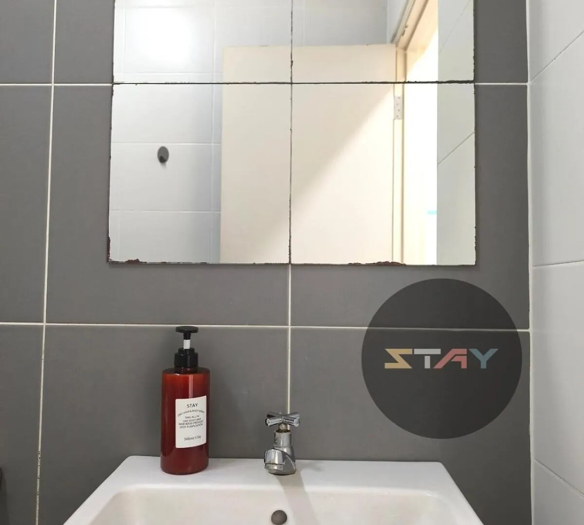 Platino Warm And Stylish 10Pax Neflix By Stay جوهر بهرو شقة