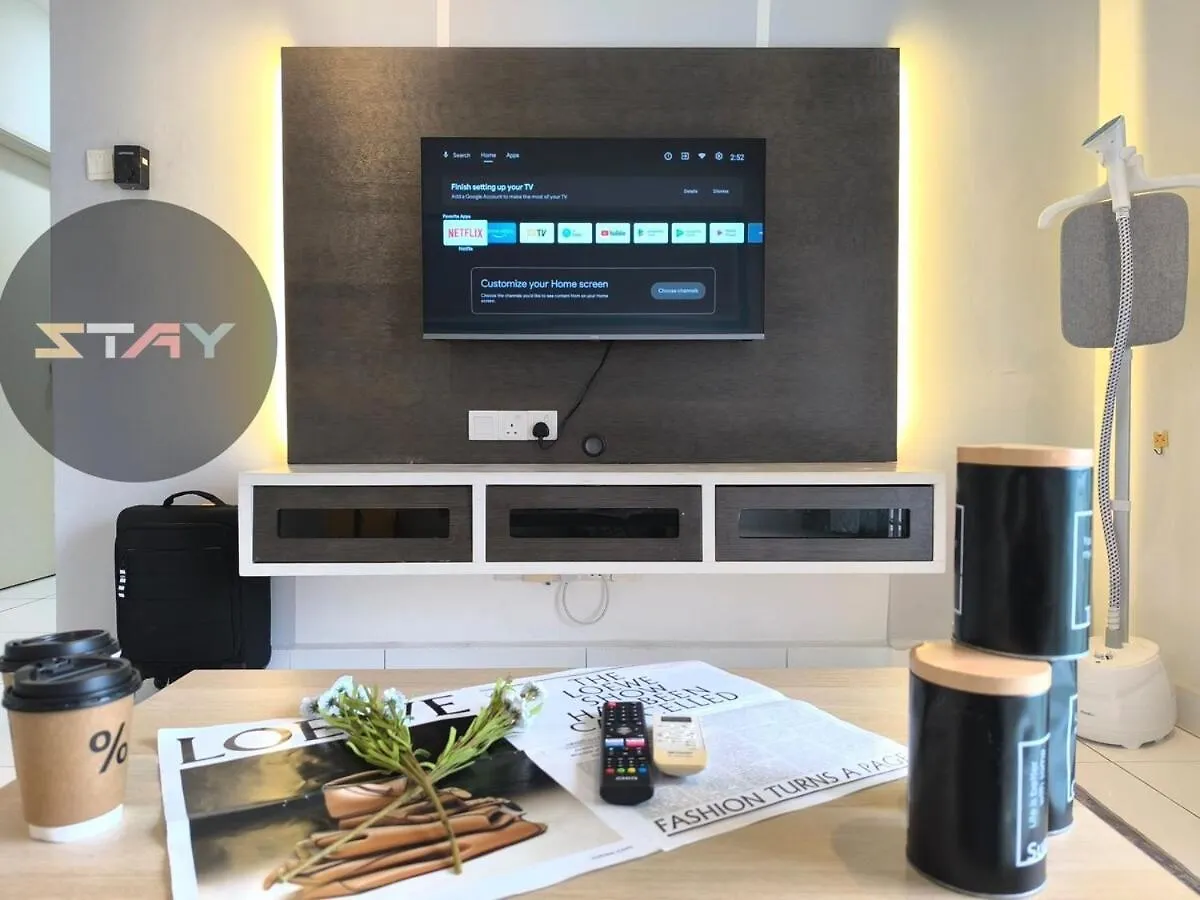 Platino Warm And Stylish 10Pax Neflix By Stay جوهر بهرو 0*,  ماليزيا